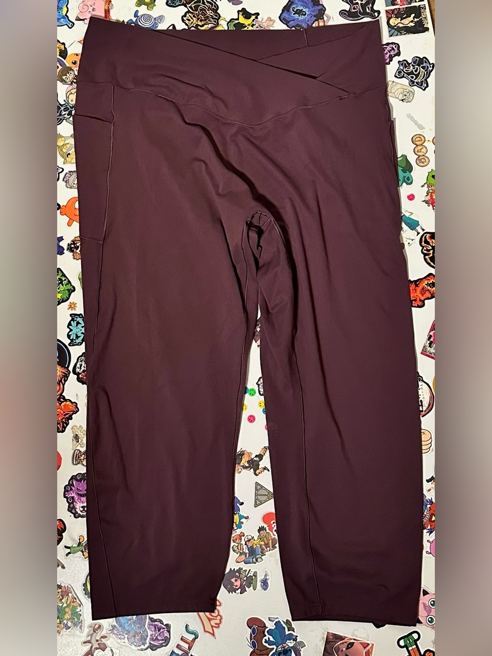 HALARA Women’s Burgundy Capri Leggings with Pockets 2X